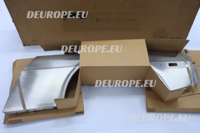 ENGINE COVER GRILLE RET STRIPS