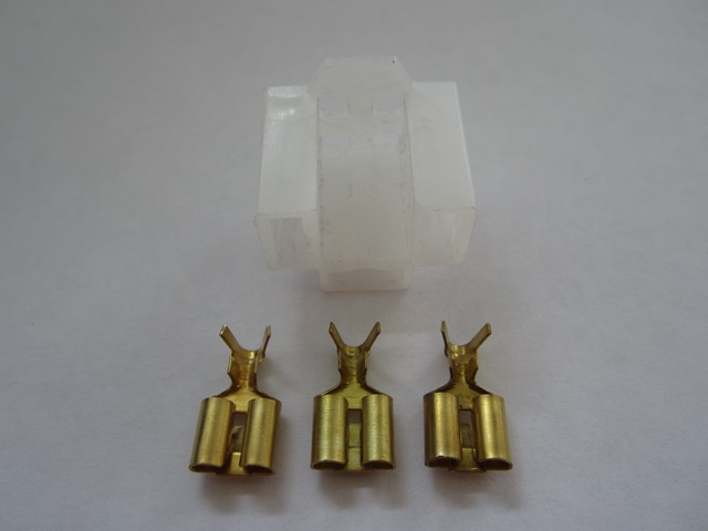 Head light connector