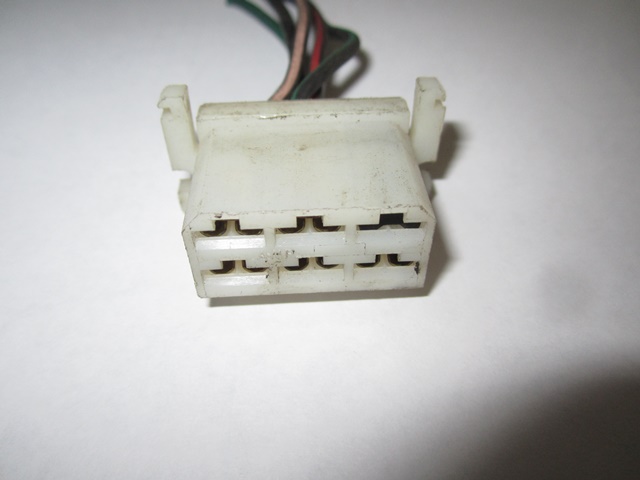 USED ecu CONNECTOR