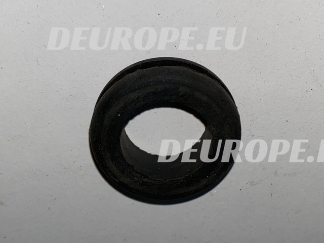 GROMMET